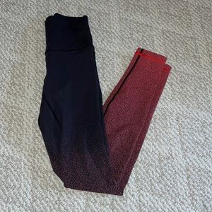 EUC Lululemon Black/Orange Wunder Under 28” inches.